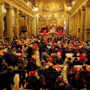 मध्य इटली में भूकंप से प्रभावित लोगों के साथ ज़ोएटिस दक्षिणी यूरोप के क्रिसमस के लिए एकता अभियान