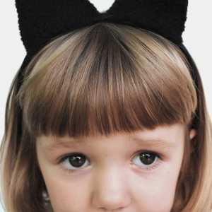 हेलोवीन पोशाक के लिए बिल्ली कान कैसे बनाएं